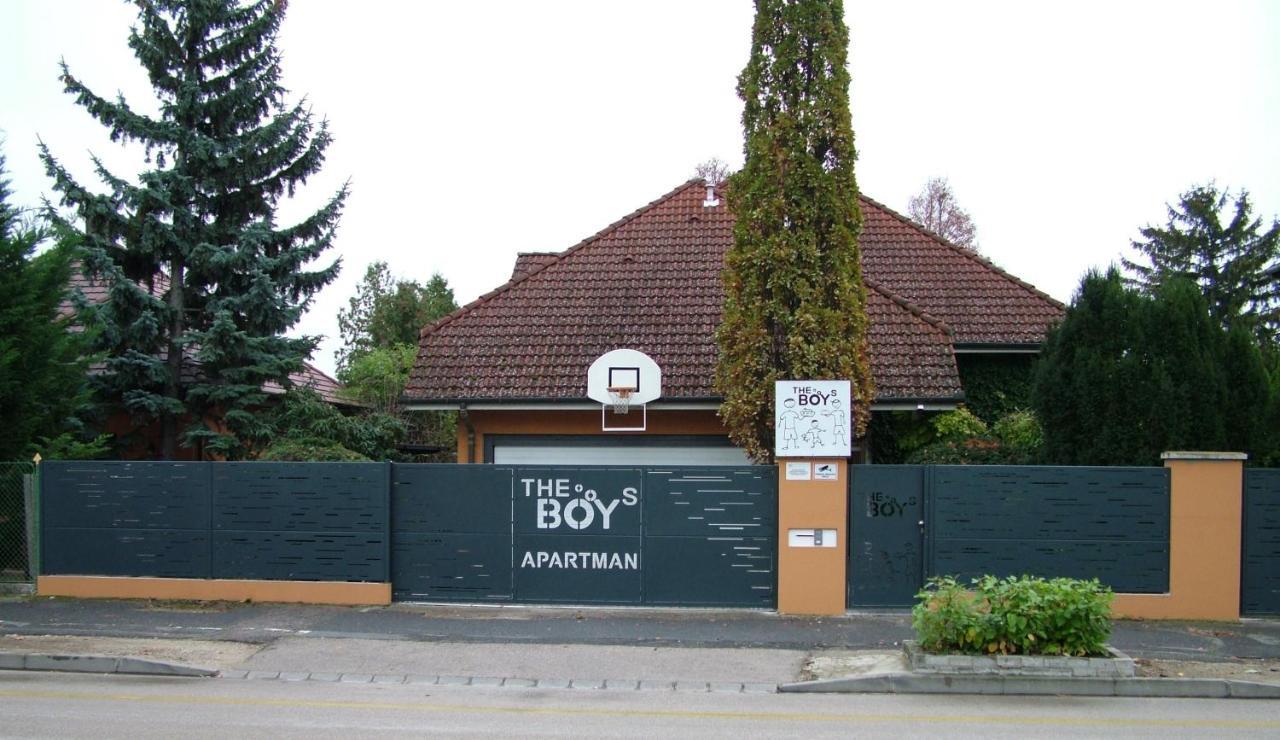The Boys Apartman Siófok Exterior foto